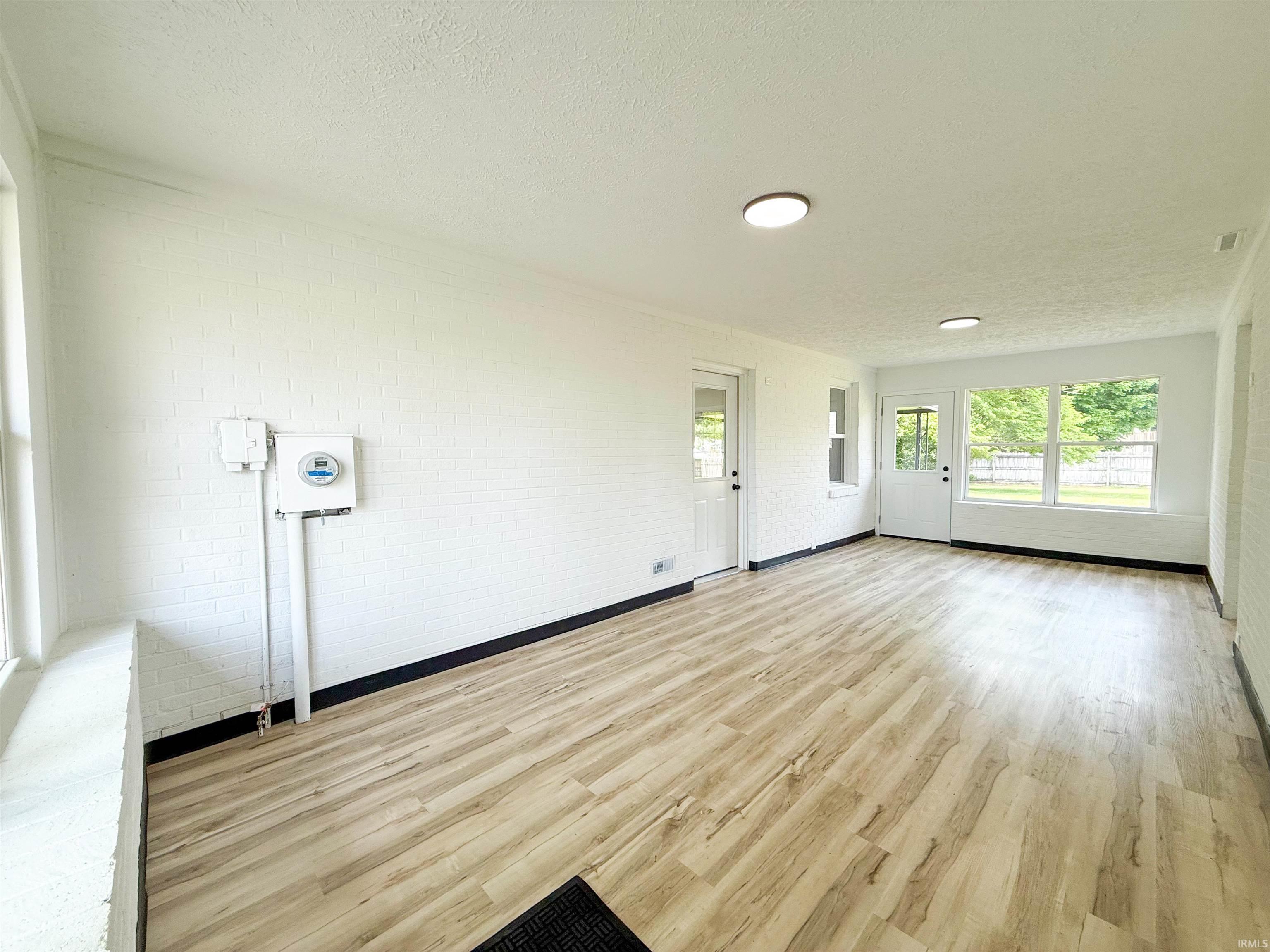 21221 Jackson Road South Bend, IN 46614 - Photo 27 of 36 Gallery Image 27