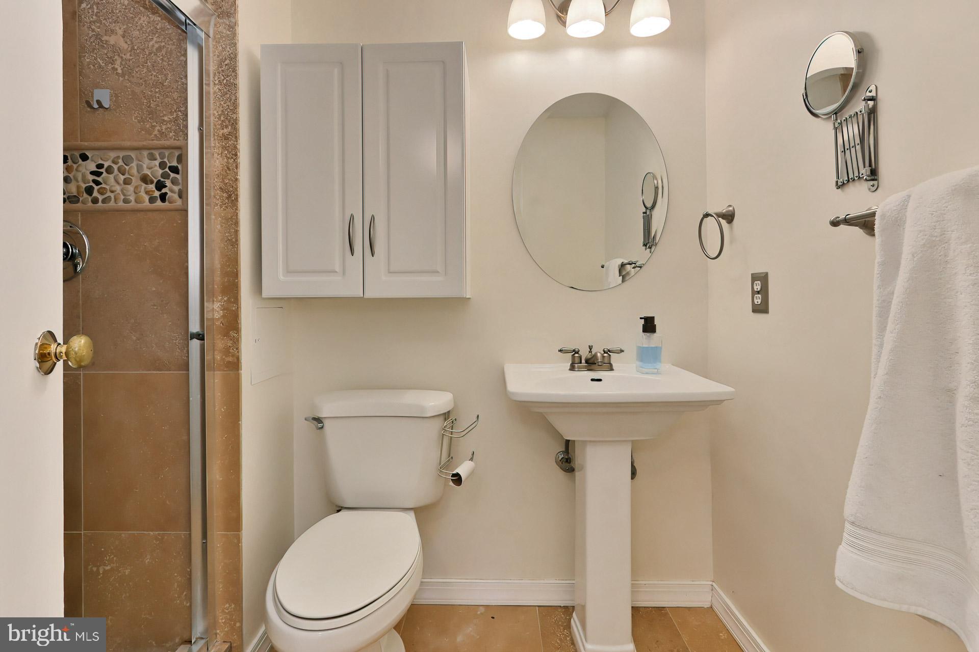 11751 Bayfield Court Reston, VA 20194 - Photo 28 of 39 Gallery Image 28