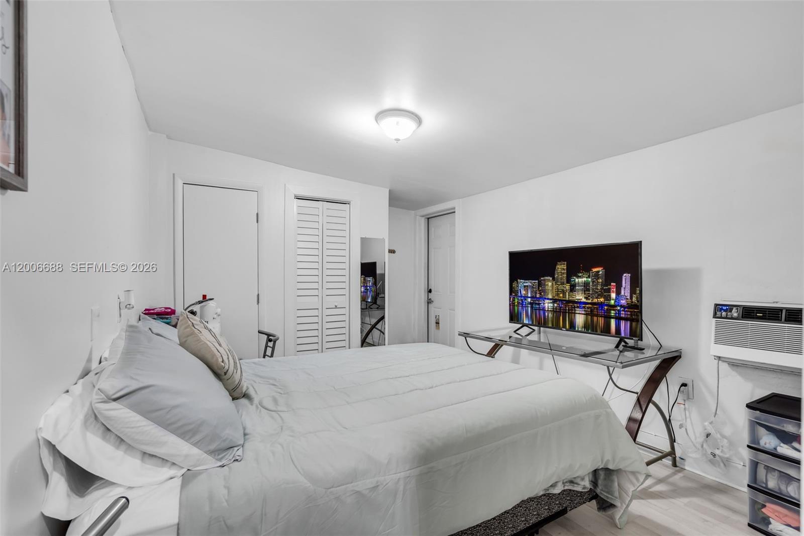 8241 Northwest 182nd Street Hialeah, FL 33015 - Photo 25 of 55