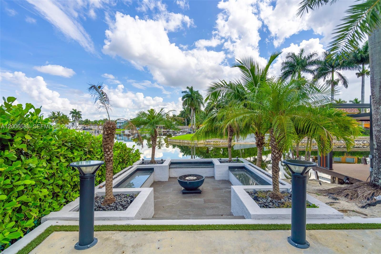 8241 Northwest 182nd Street Hialeah, FL 33015 - Photo 40 of 55