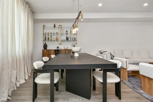 $1,172,000 | 10861 Hartsook Street, North Hollywood, CA 91601