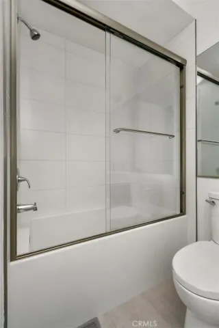 $1,172,000 | 10861 Hartsook Street, North Hollywood, CA 91601