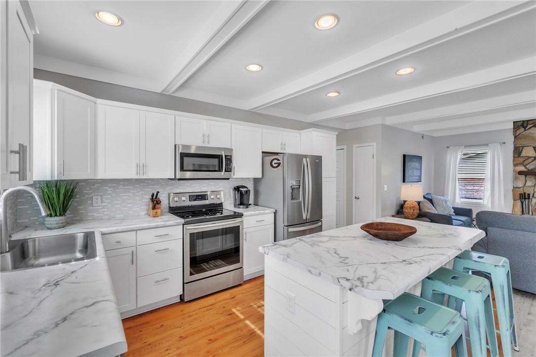 403 Hopkins Road Townville, SC 29689 - Photo 8 of 31 Gallery Image 8