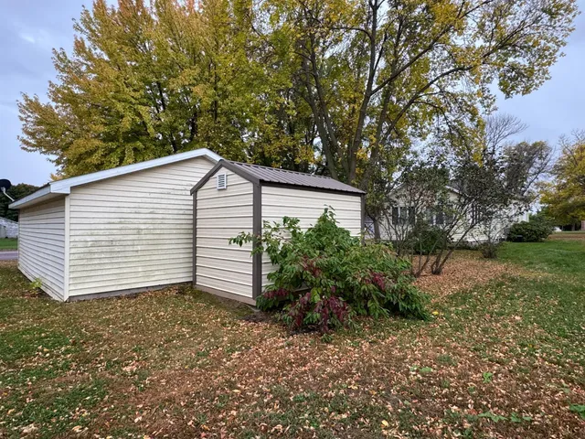 $110,000 | 705 Birch Avenue, Westbrook, MN 56183