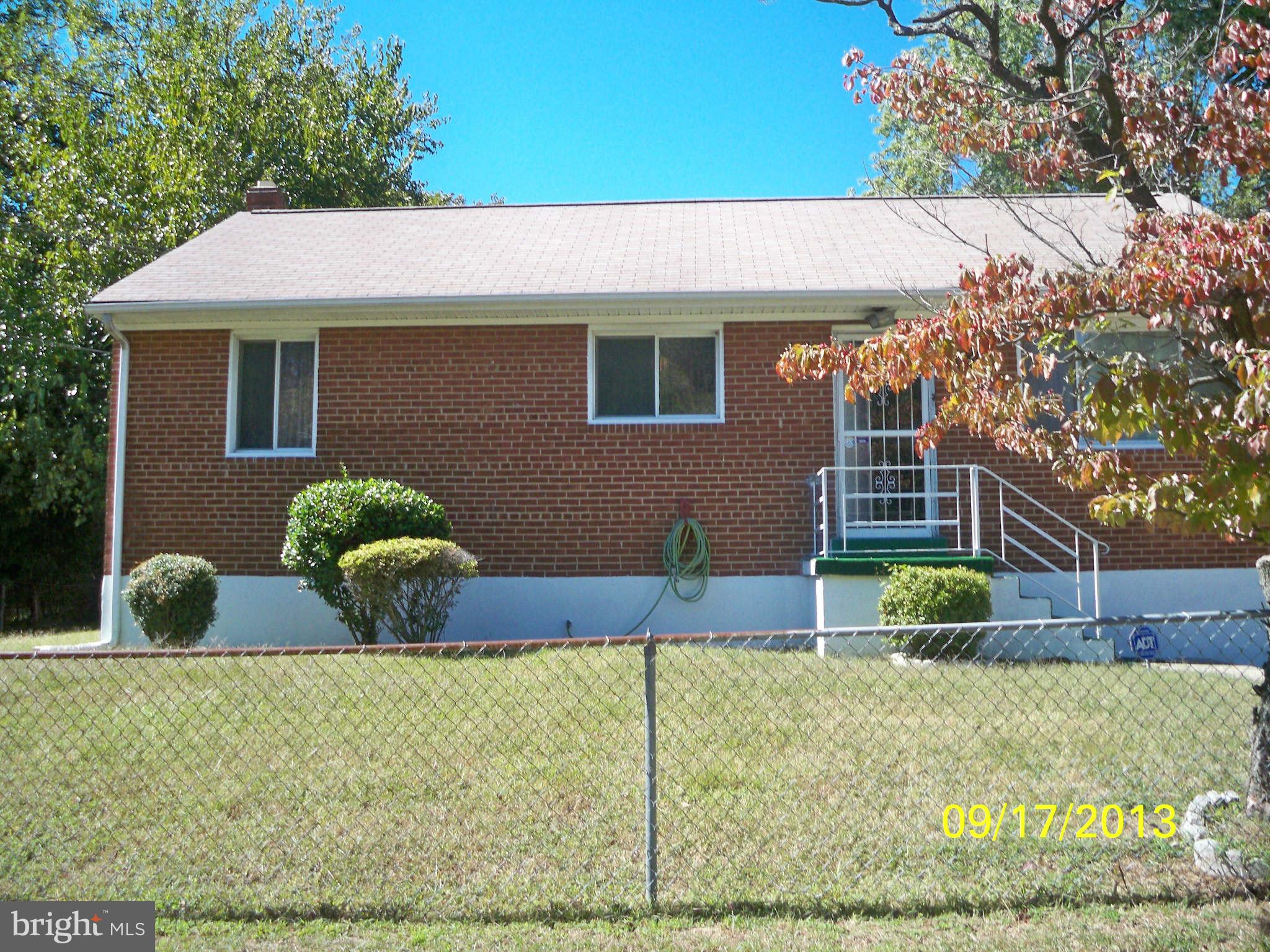 909 Brooke Road Capitol Heights, MD 20743 - Photo 1 of 13 Exterior (Front)