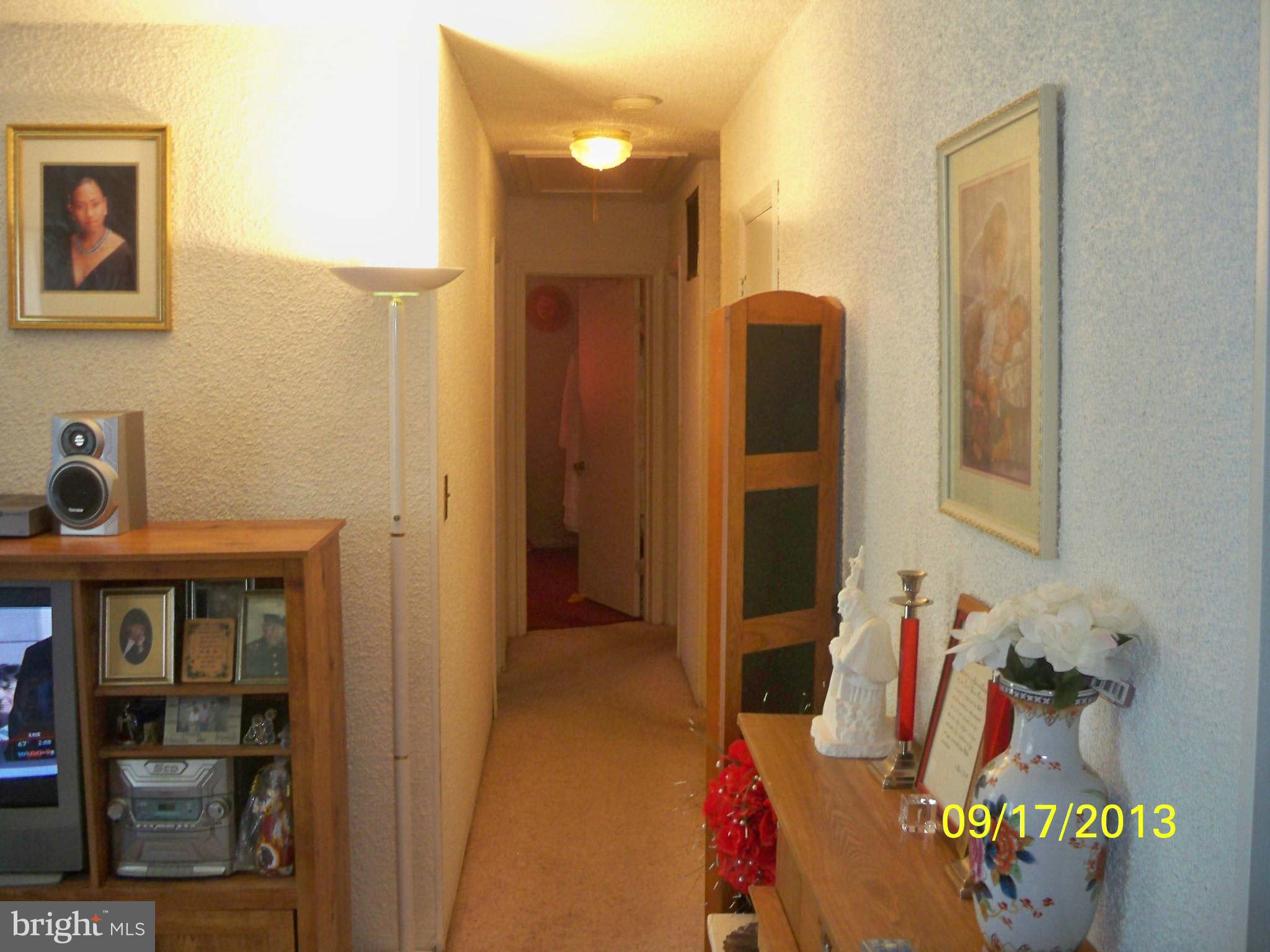 909 Brooke Road Capitol Heights, MD 20743 - Photo 3 of 13 Interior (General)