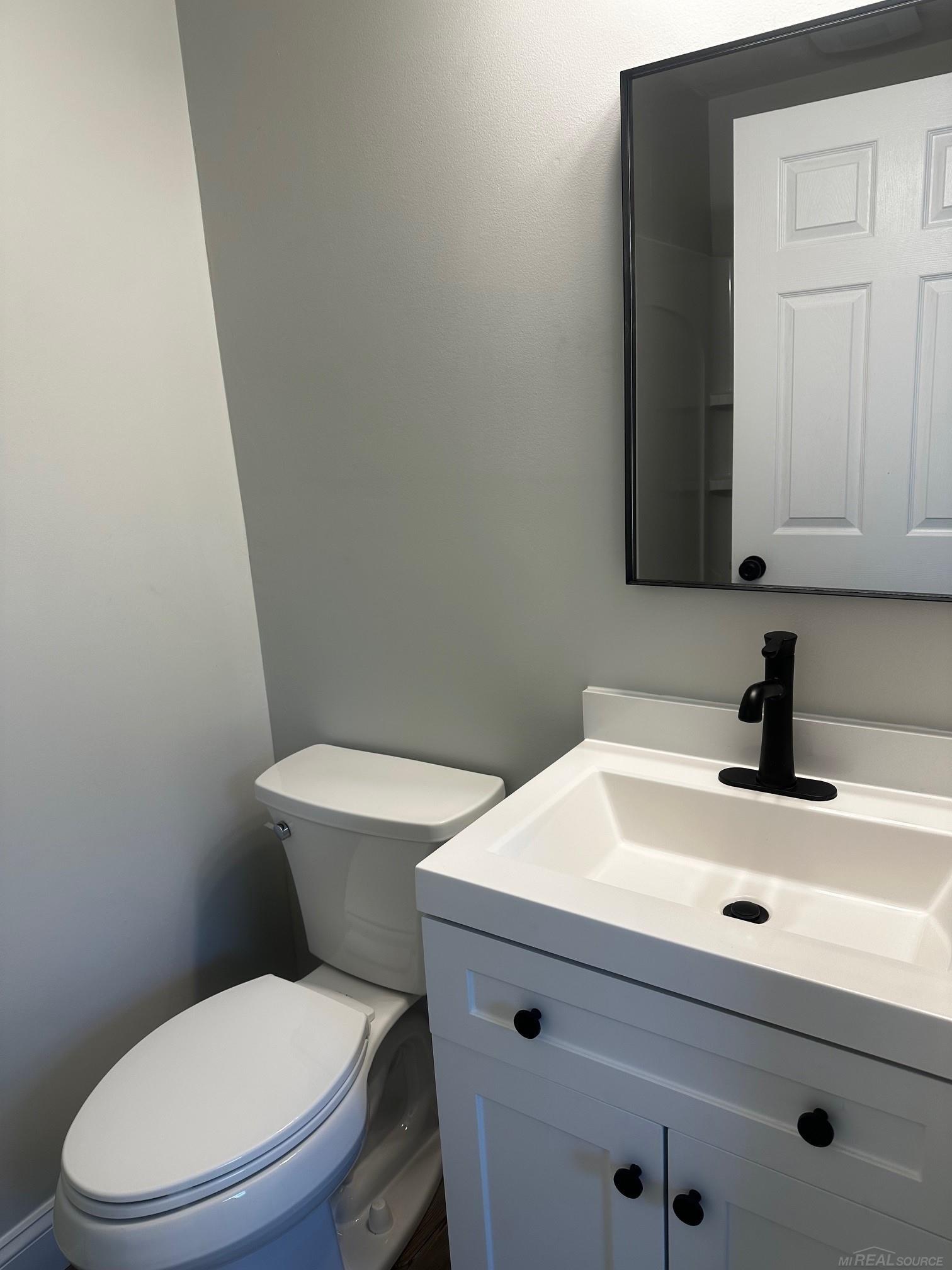 2316 North Cedar Road Fowlerville, MI 48836 - Photo 13 of 27 50181631-119BEEA2-7197-40A6-94C4-DC8B44081041.JPG