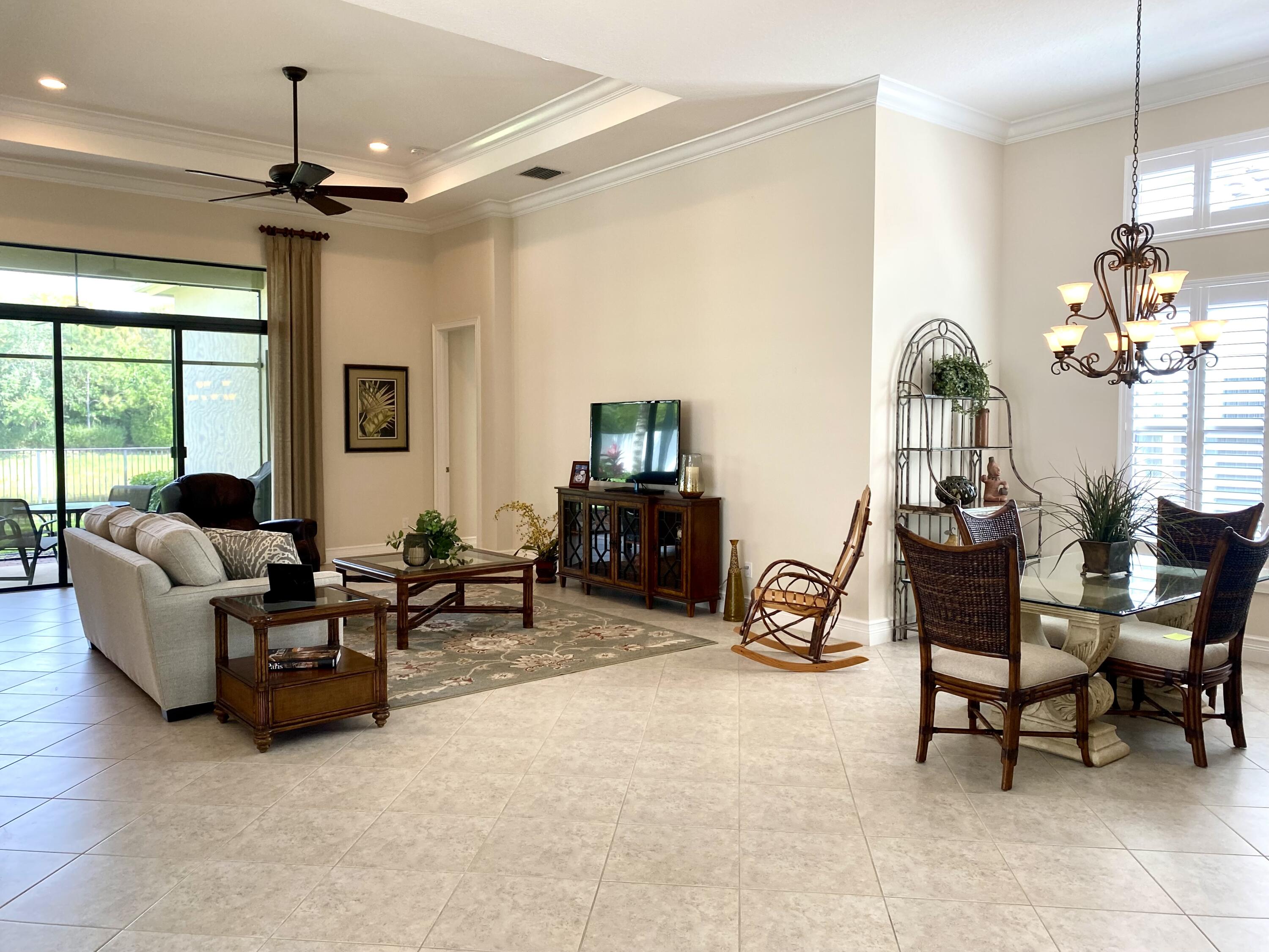 9505 Eden Roc Court Delray Beach, FL 33446 - Photo 5 of 33 IMG_2854 (1)