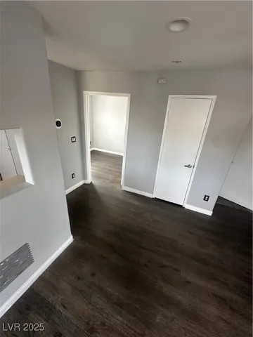 $950 | 231 West Philadelphia Avenue, Unit 8, Las Vegas, NV 89102