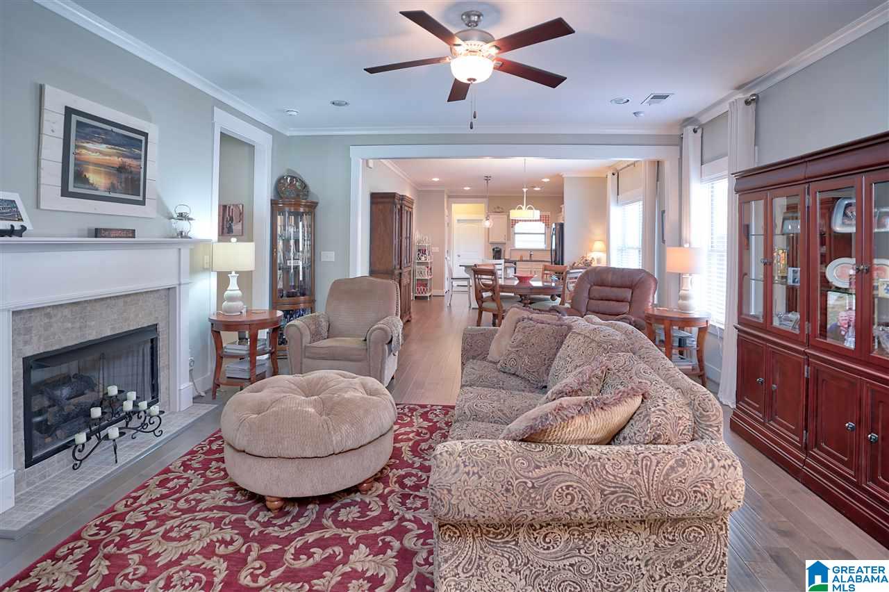 176 Lorrin Lane Sterrett, AL 35147 - Photo 7 of 33