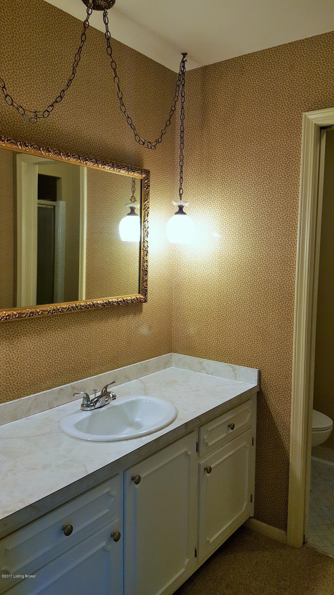 3405 River Bluff Road Prospect, KY 40059 - Photo 56 of 90 20170511_142057