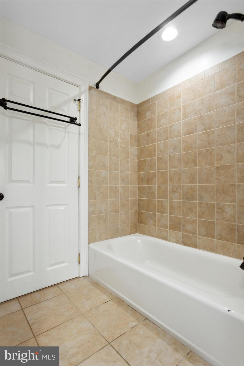 76 Warrior Road Drexel Hill, PA 19026 - Photo 14 of 19