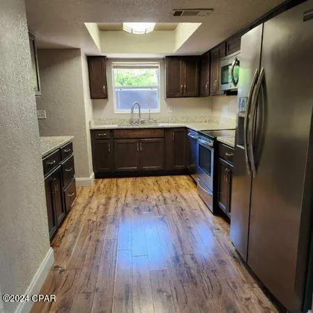 $299,900 | 211 Annabelle Drive, Mary Esther, FL 32569