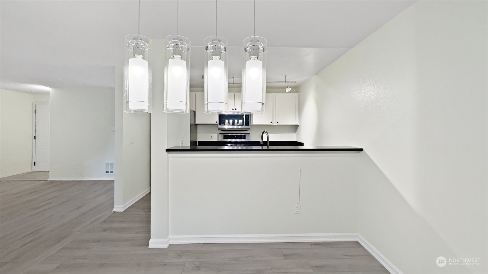 7453 Newcastle Golf Club Road, Unit B104 Newcastle, WA 98059 - Photo 5 of 23 Gallery Image 5