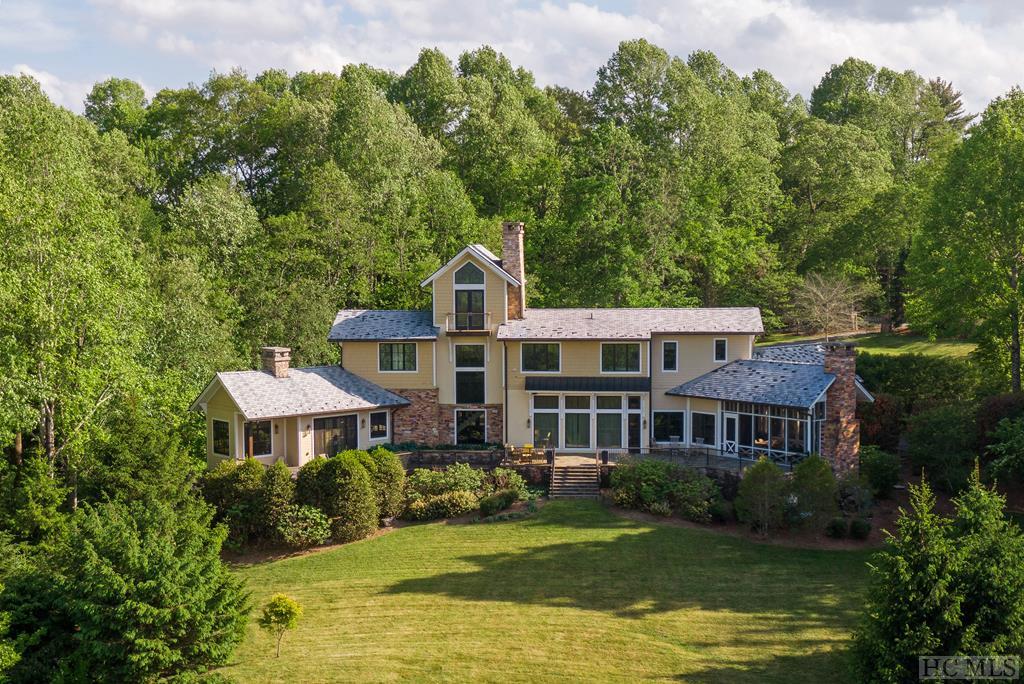 82 Drystack Way Cashiers, NC 28717 - Photo 12 of 58 Gallery Image 12