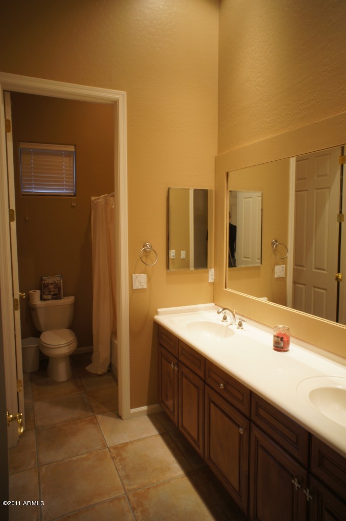 8138 East Wing Shadow Road Scottsdale, AZ 85255 - Photo 31 of 35 Guest Bath