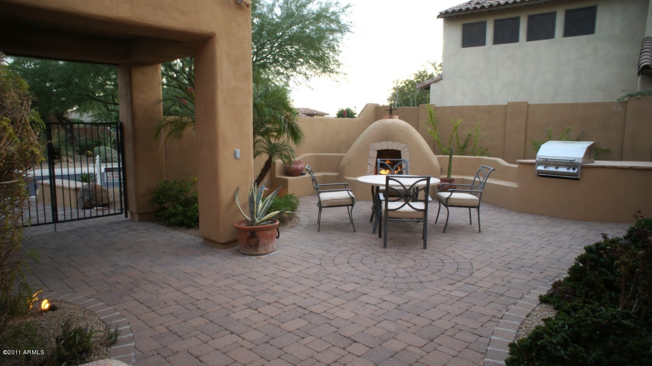 8138 East Wing Shadow Road Scottsdale, AZ 85255 - Photo 9 of 35 Coutryard 3