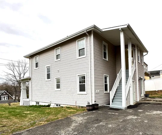 $3,300 | 37 Church Street, Unit 1, Bedford Hills, NY 10507