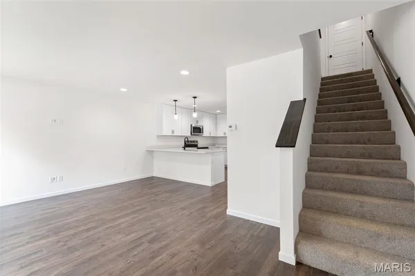 $307,657 | 360 Fall Harvest Parkway, Wentzville, MO 63385