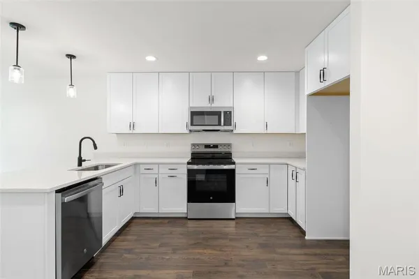 $307,657 | 360 Fall Harvest Parkway, Wentzville, MO 63385