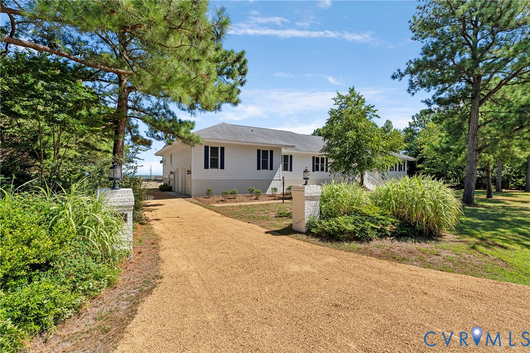 952 Tranquility Road Reedville, VA 22539 - Photo 7 of 50 Gallery Image 7