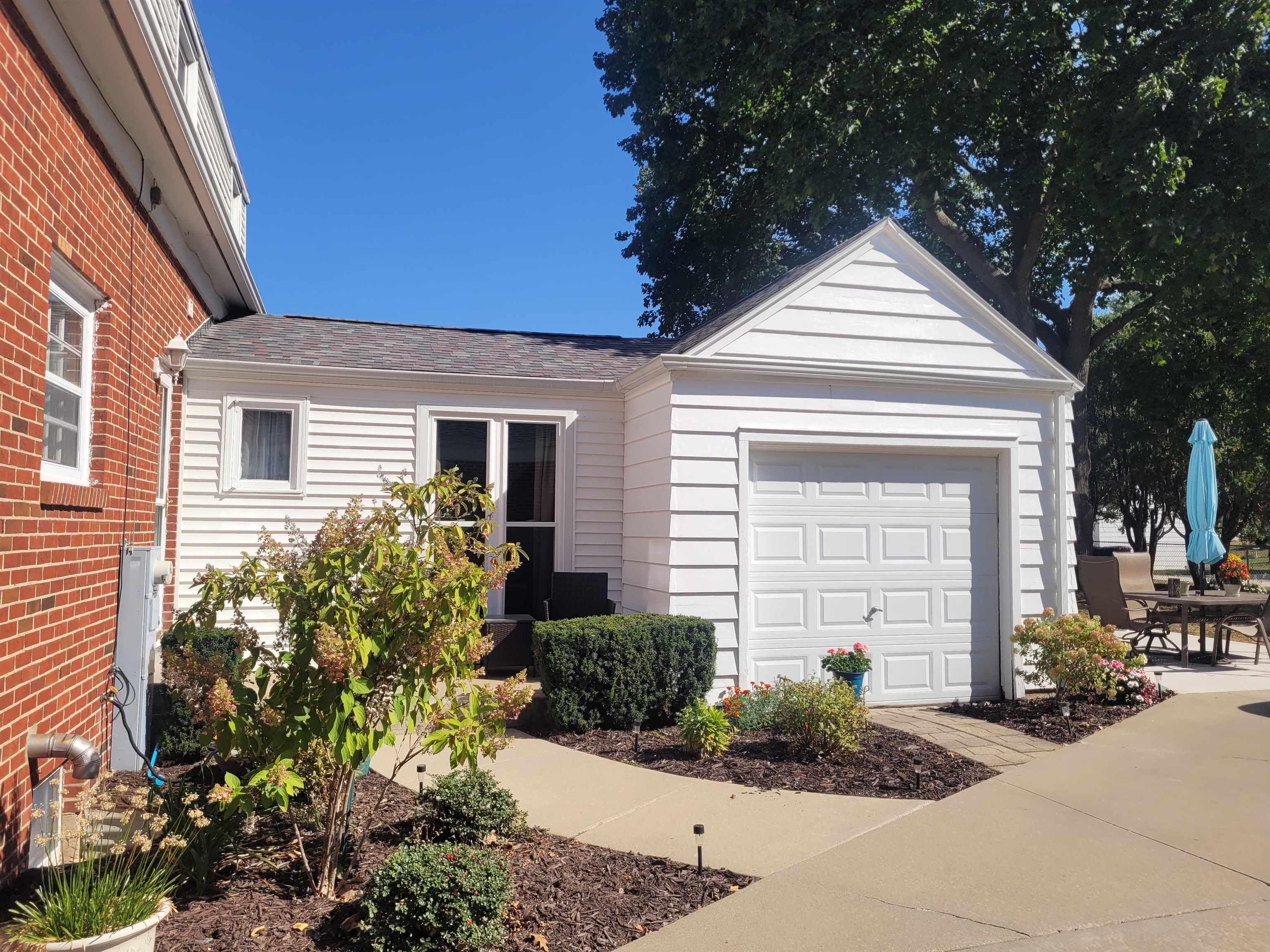 509 West 14th Street Sterling, IL 61081 - Photo 7 of 70