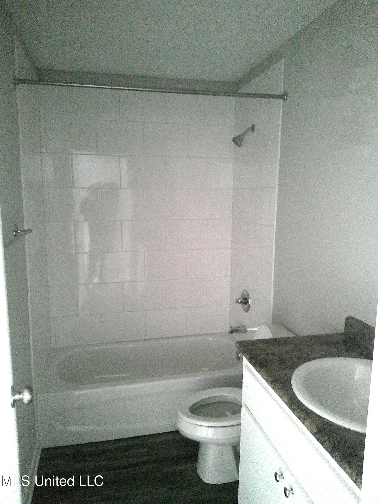 433 Meadowlark Drive, Unit E7 Canton, MS 39046 - Photo 7 of 7 DSCF0007