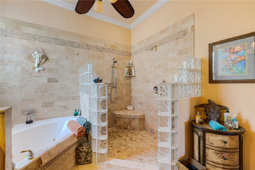 9560 Riverside Drive Sebastian, FL 32958 - Photo 18 of 32 Gallery Image 18