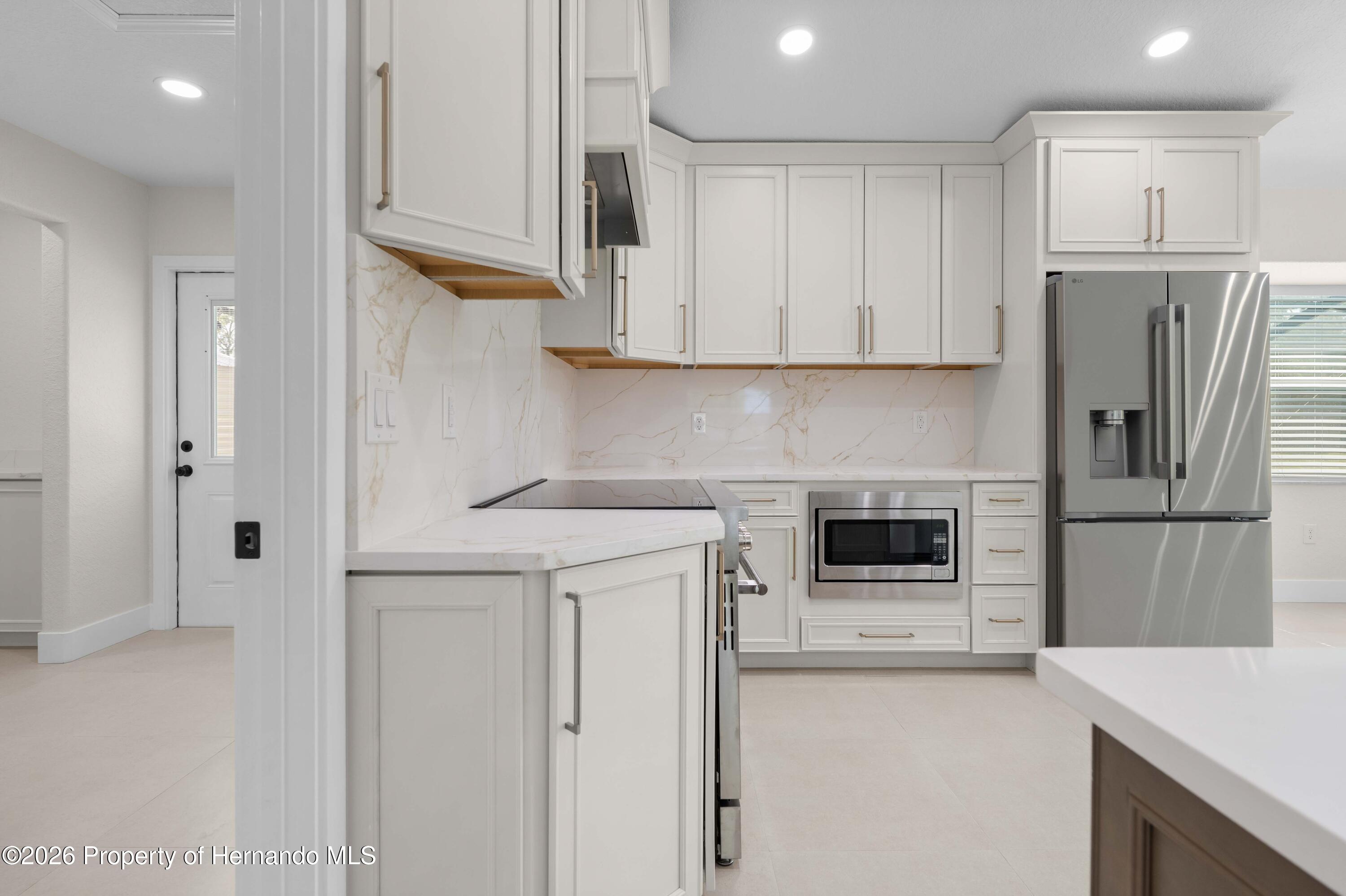 9086 Grove Road Spring Hill, FL 34613 - Photo 23 of 32