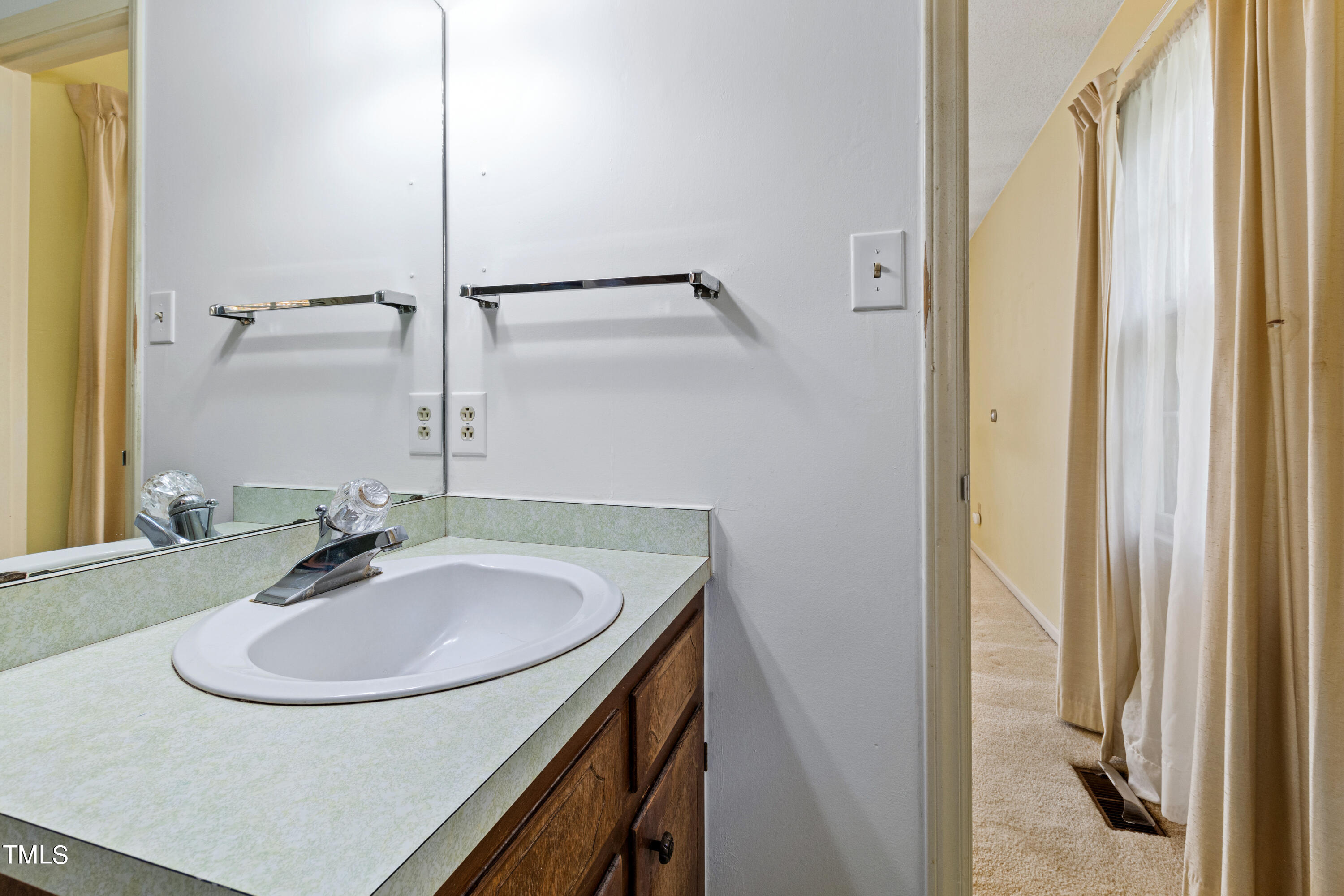 6725 Valley Drive Raleigh, NC 27612 - Photo 32 of 45 bathroom 4