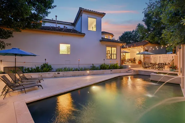 $1,199,999 | 11725 Red Oak Valley Lane, Austin, TX 78732