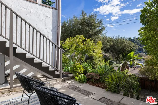 $1,598,000 | 1506 Linda Rosa Avenue, Los Angeles, CA 90041