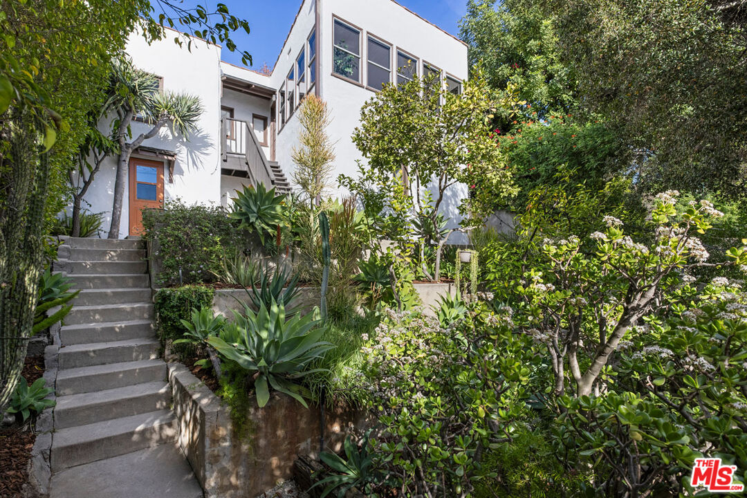 1506 Linda Rosa Avenue Los Angeles, CA 90041 - Photo 25 of 27