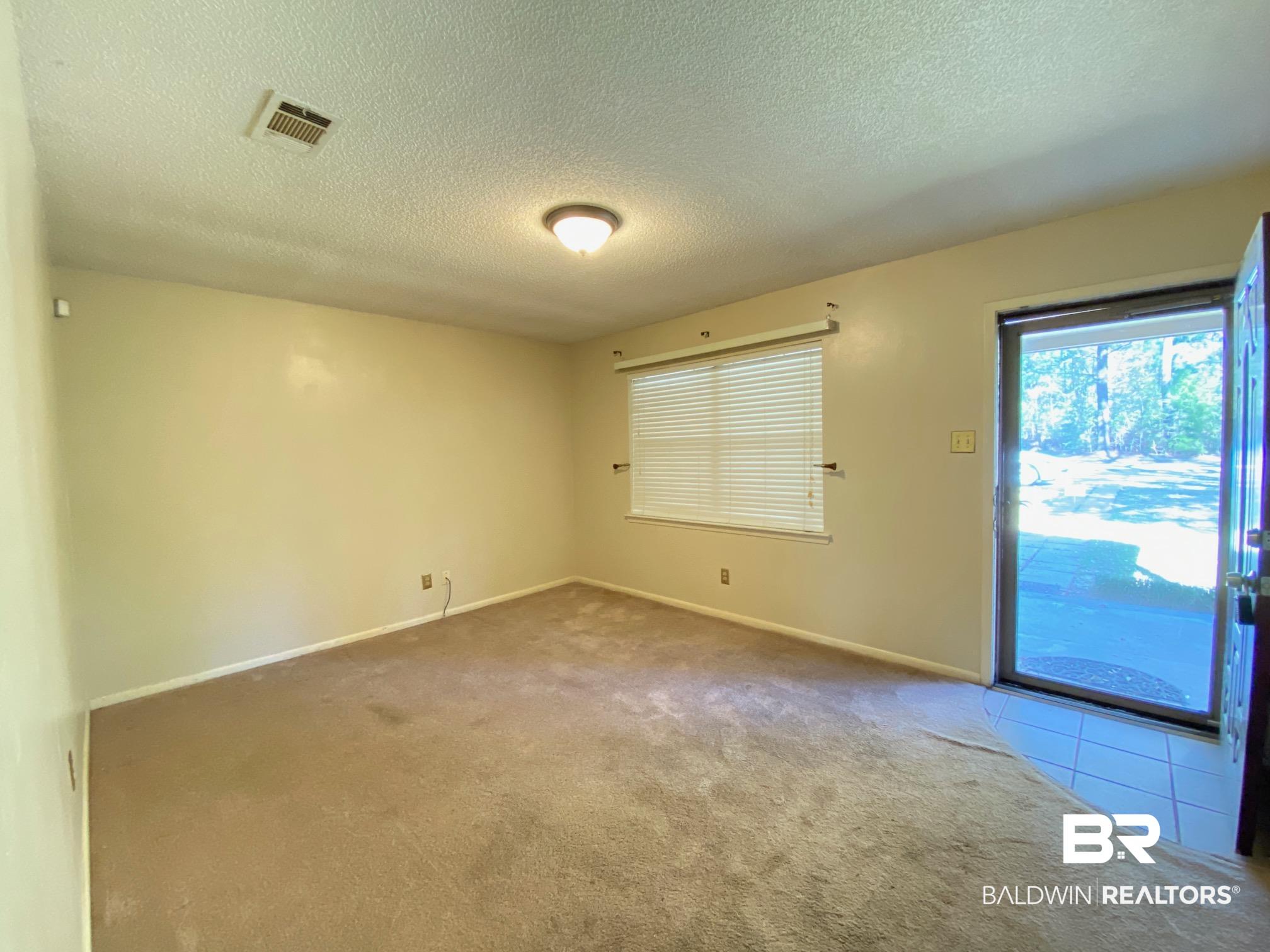 43691 John Mayes Road Bay Minette, AL 36507 - Photo 3 of 19 Living/Den Area