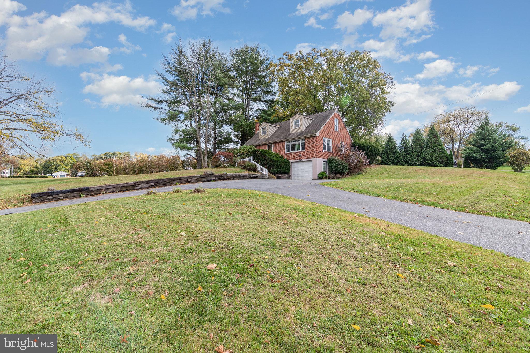 6401 Linglestown Road Harrisburg, PA 17112 - Photo 3 of 40 Gallery Image 3