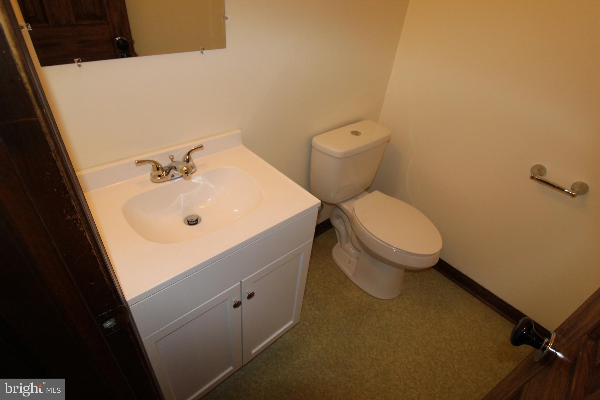 925 Forbes Road Carlisle, PA 17013 - Photo 13 of 23 Gallery Image 13