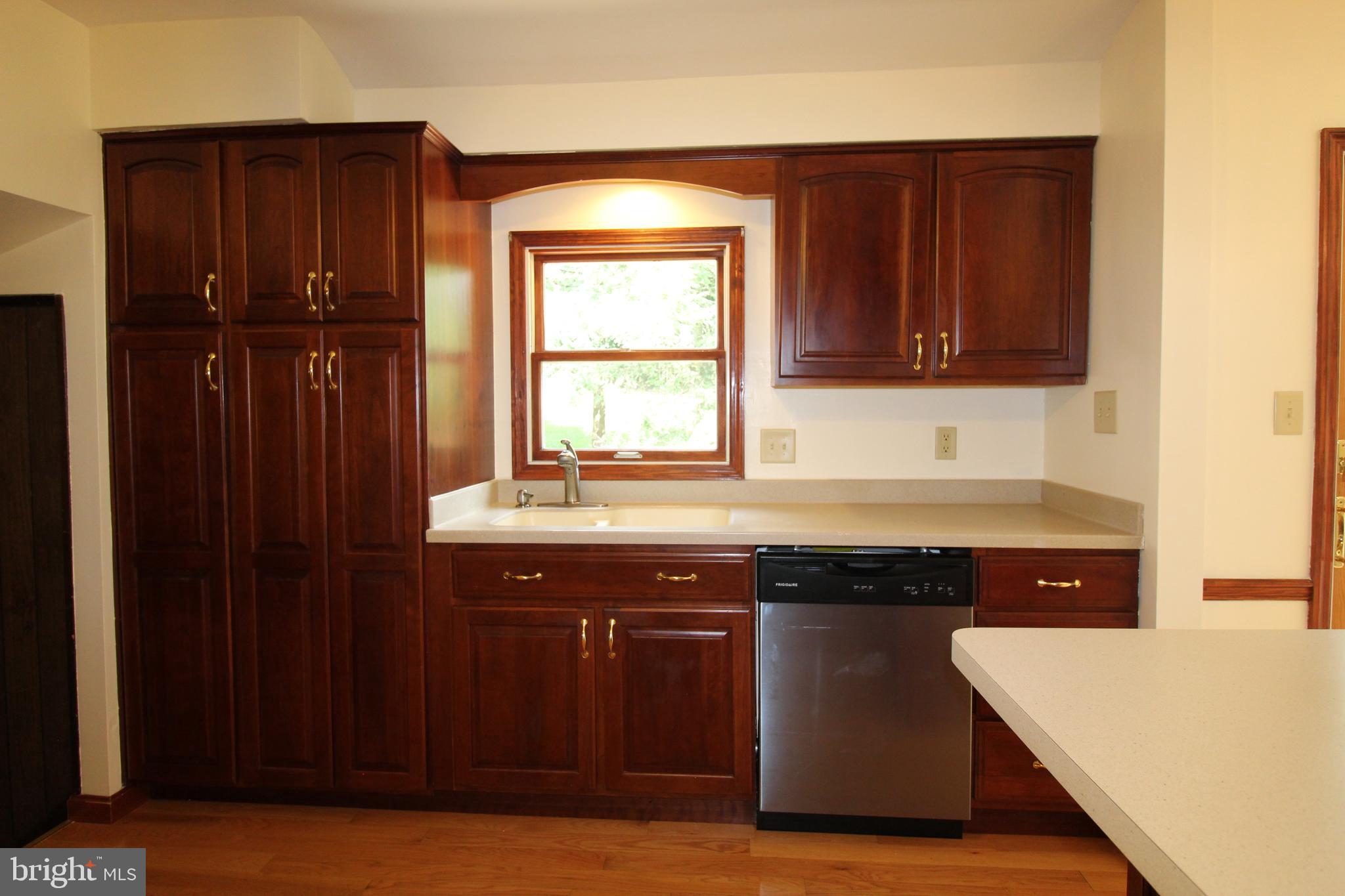 925 Forbes Road Carlisle, PA 17013 - Photo 6 of 23 Gallery Image 6