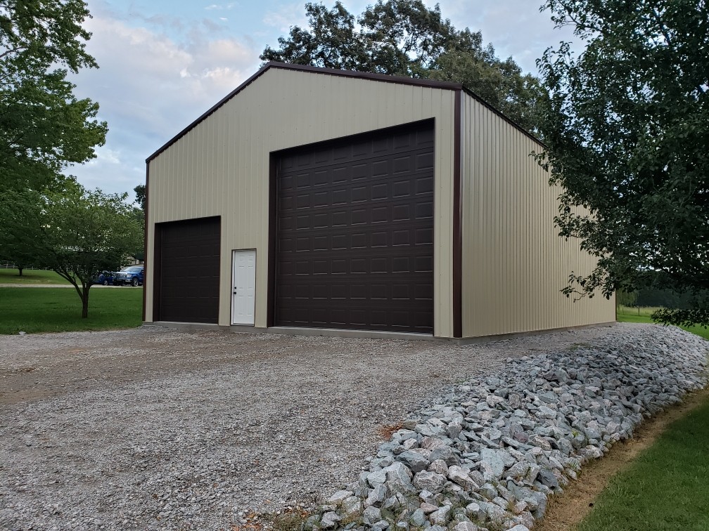 1971 Greenbriar Road Waverly, TN 37185 - Photo 6 of 39 a house with a outdoor space