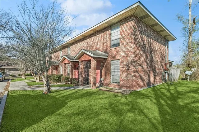 $427,500 | 619-625 Joe Farris Drive, Hammond, LA 70403