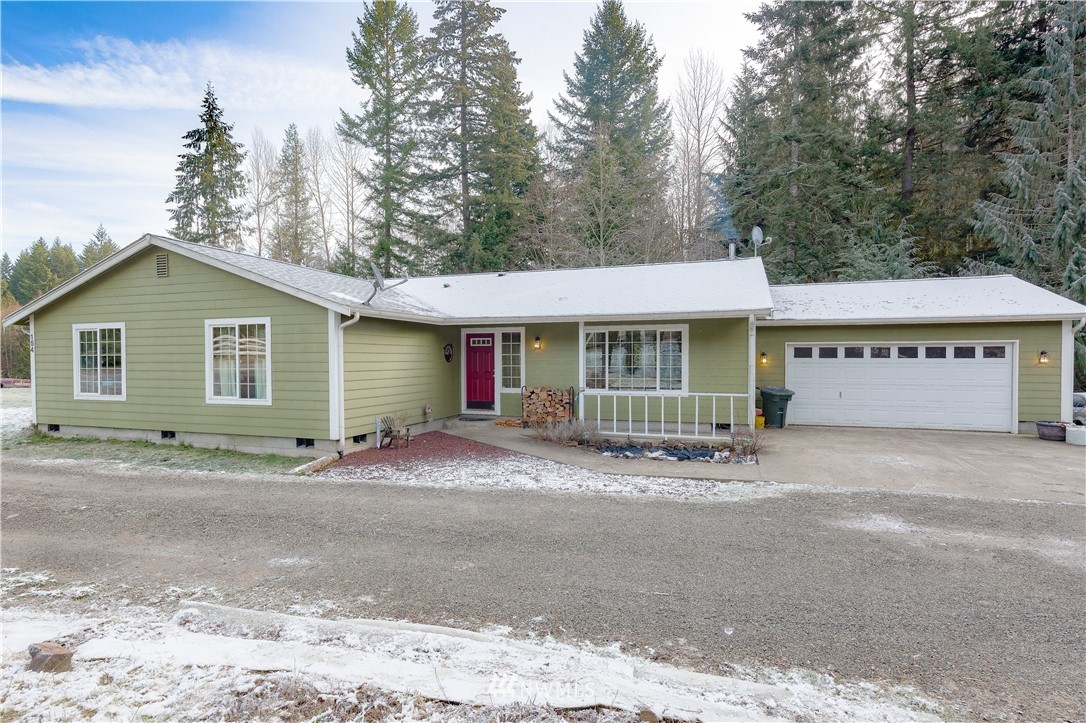 154 Ness Road Castle Rock, WA 98611 - Photo 1 of 21 Gallery Image 1