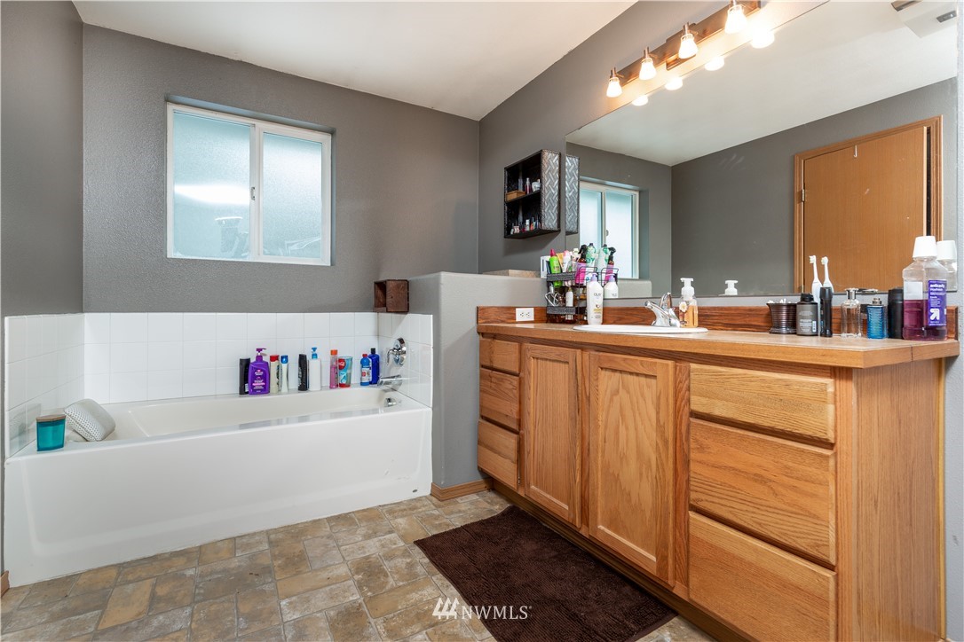 154 Ness Road Castle Rock, WA 98611 - Photo 20 of 21 Gallery Image 20