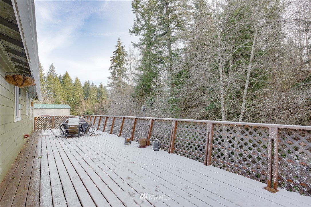 154 Ness Road Castle Rock, WA 98611 - Photo 4 of 21 Gallery Image 4