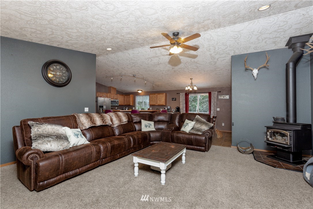 154 Ness Road Castle Rock, WA 98611 - Photo 7 of 21 Gallery Image 7