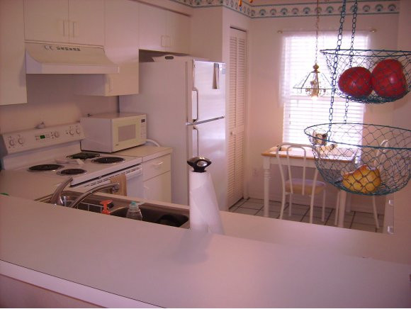St, Unit 304 Naples, FL 34109 - Photo 5 of 14 Photo 5
