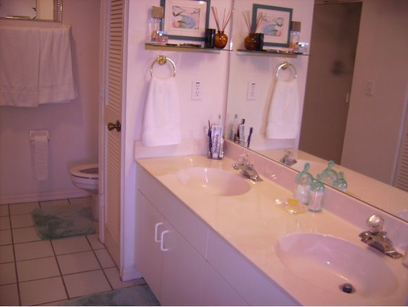 St, Unit 304 Naples, FL 34109 - Photo 8 of 14 Photo 8