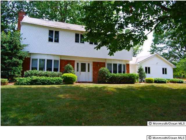 2 Lynn Road Marlboro, NJ 07746 - Photo 1 of 3 Primary Photo