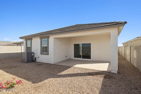 $459,990 | 25453 West Fraktur Road, Buckeye, AZ 85326