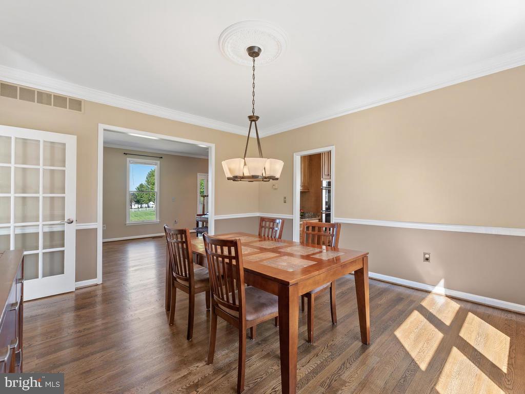 5915 Cabbage Spring Road Mount Airy, MD 21771 - Photo 8 of 68 9' Ceilings