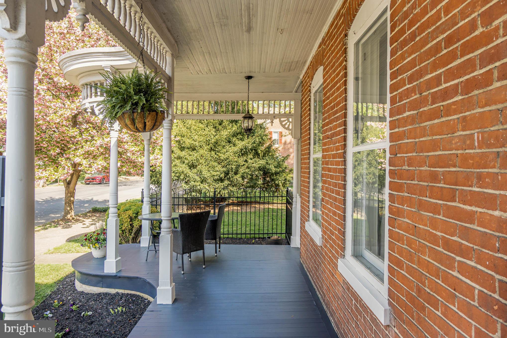34 East Ridge Street Carlisle, PA 17013 - Photo 4 of 36 Gallery Image 4