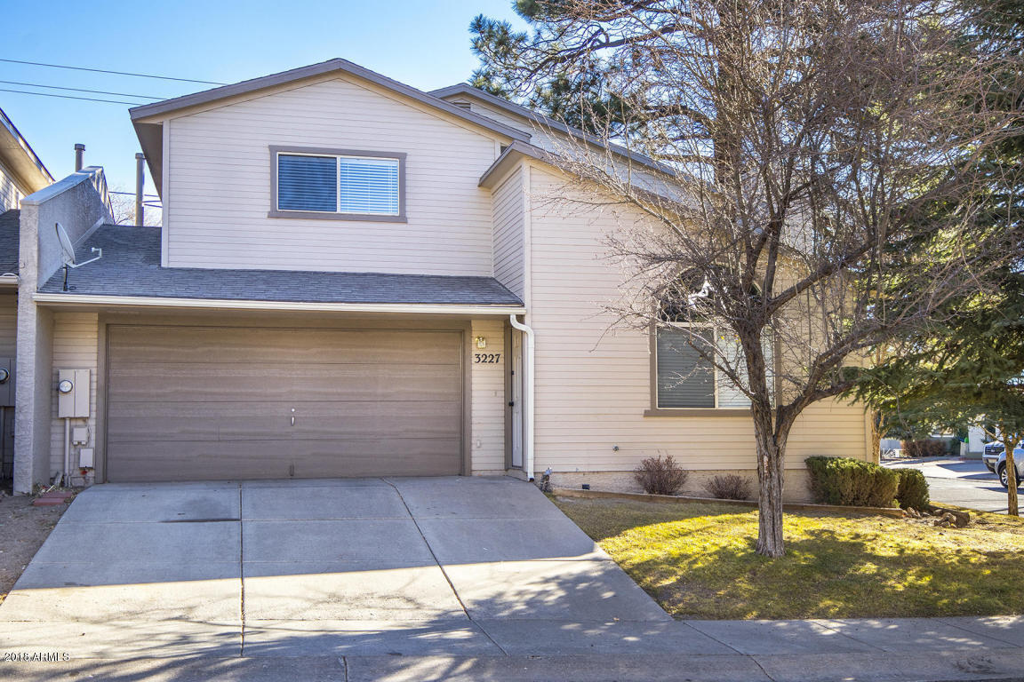 3227 Kyle Loop Flagstaff, AZ 86004 - Photo 1 of 22 01